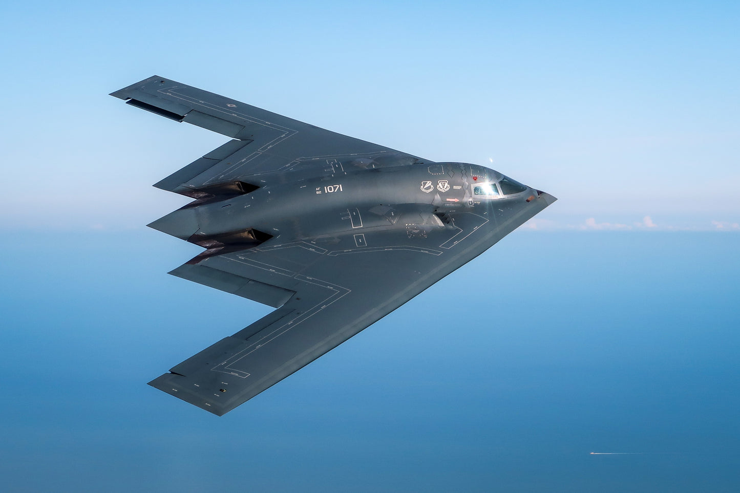 B-2 SPIRIT - Plane Kit Card (Collectible)