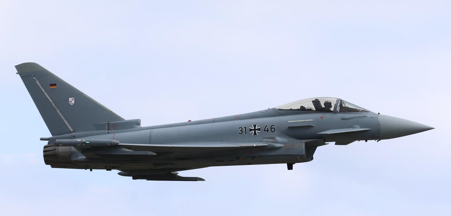 Eurofighter Typhoon - Plane Kit Card (Collectible)
